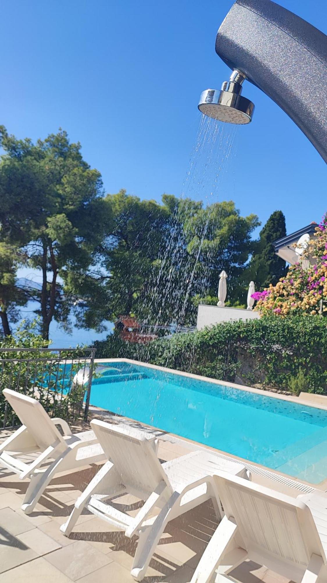 Villa Penava, Private Beach, Pool And 7Min To Trogir Exterior foto