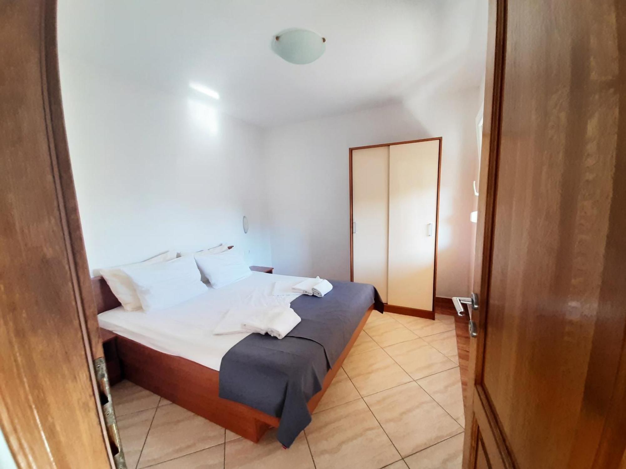 Villa Penava, Private Beach, Pool And 7Min To Trogir Quarto foto