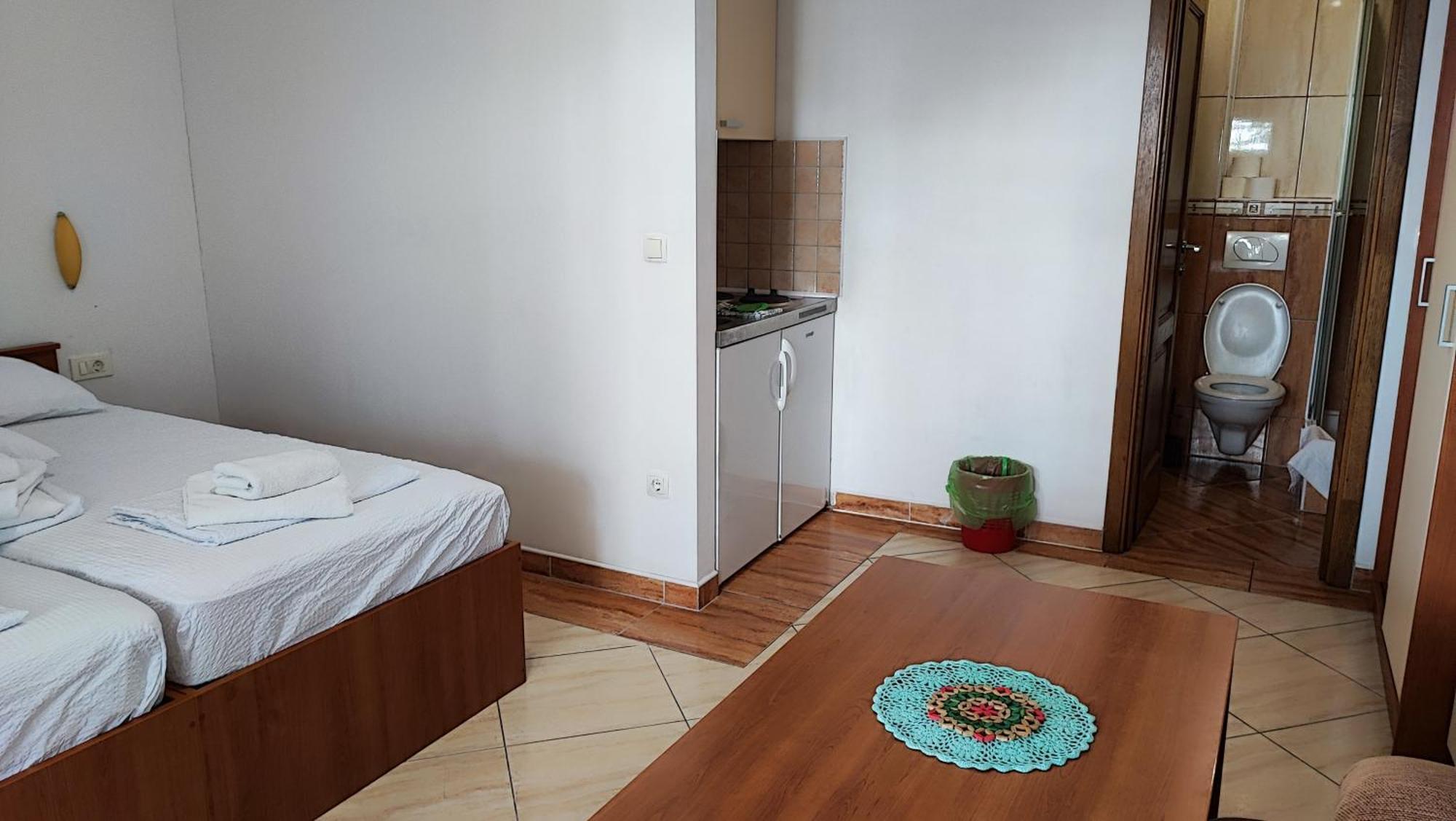 Villa Penava, Private Beach, Pool And 7Min To Trogir Quarto foto